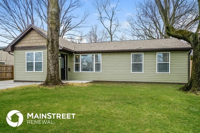 7103 Betsy Ross Dr in Louisville, KY - Building Photo - Building Photo