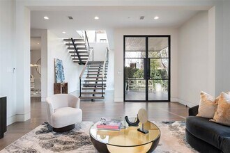 4052 Druid Ln in Dallas, TX - Building Photo - Building Photo
