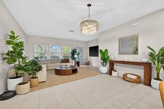 4565 Tuscan Loon Dr in Tampa, FL - Building Photo - Building Photo