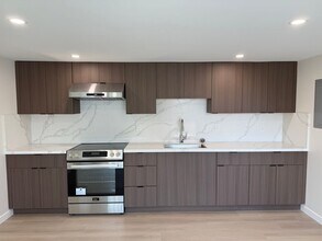 1063 Gilman Dr in Daly City, CA - Building Photo - Building Photo