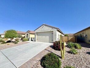 5576 W Heritage Way in Florence, AZ - Building Photo - Building Photo