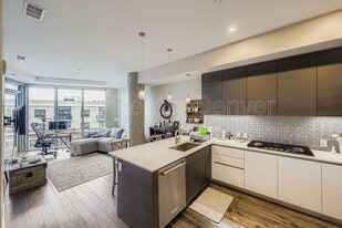 4200 W 17th Ave in Denver, CO - Building Photo