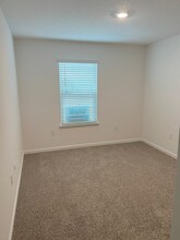 145 Arrowwood Blvd in Freeport, FL - Building Photo - Building Photo