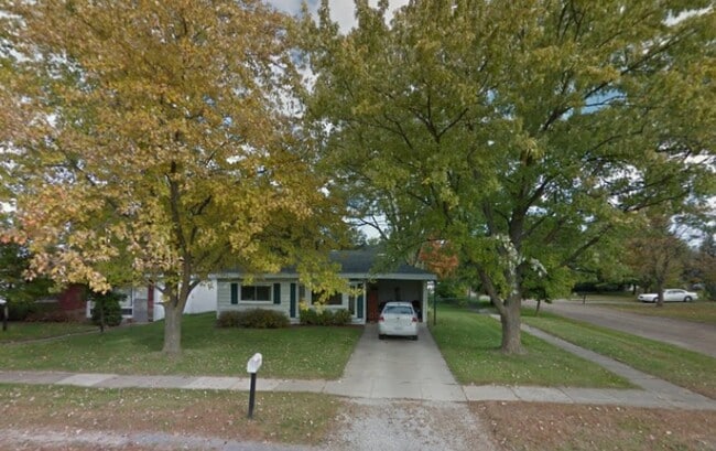 42018 Firwood Dr in Plymouth, MI - Building Photo - Building Photo