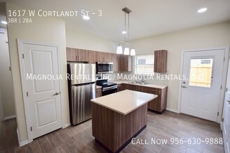 1617 W Cortlandt St, Unit 3 in Edinburg, TX - Building Photo - Building Photo