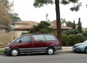 9851-9861 Central Ave in Garden Grove, CA - Building Photo - Building Photo