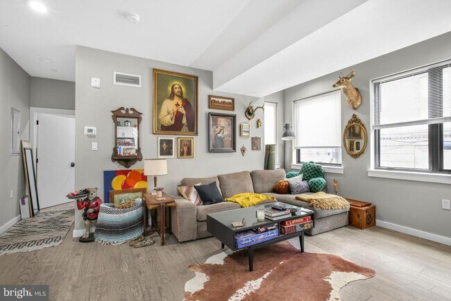 property at 2534 Emerald St
