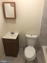 876 Wynnewood Rd, Unit 3F in Philadelphia, PA - Building Photo - Building Photo