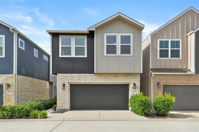 property at 9911 Brickhouse Dr