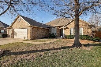 1708 NW 161st Cir in Edmond, OK - Building Photo - Building Photo