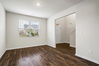 3573 Stonebranch Ln in Loganville, GA - Building Photo - Building Photo
