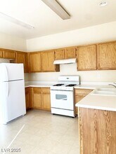 2709 Tortoise Cactus Ct in Las Vegas, NV - Building Photo - Building Photo