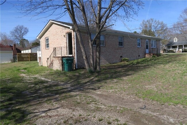 3400 South St in Chester, VA - Building Photo - Building Photo