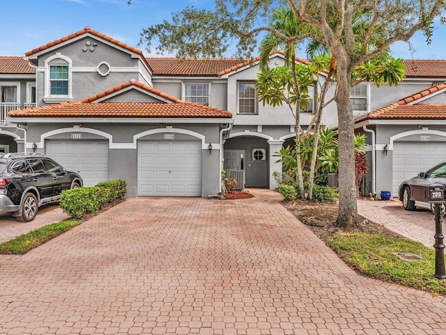 property at 21018 Vía Eden