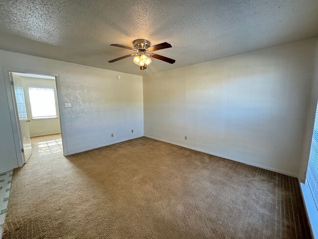 224 Hold St-Unit -Apt 10 in Killeen, TX - Building Photo - Building Photo