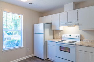 Maple Ridge Apartments in Holly Springs, NC - Building Photo - Interior Photo