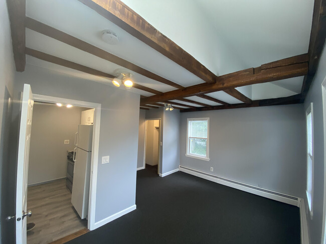 156 6th St, Unit 3 in Lowell, MA - Foto de edificio - Building Photo
