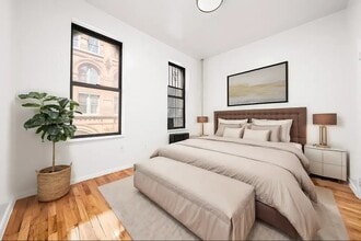 284 Mulberry St, Unit 20 in New York, NY - Foto de edificio - Building Photo