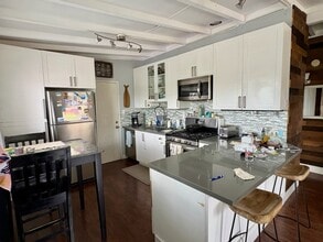 1238 Essex St in San Diego, CA - Building Photo - Building Photo