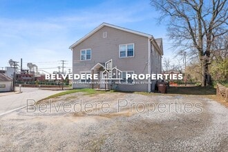 611 W Green Dr in High Point, NC - Building Photo - Building Photo