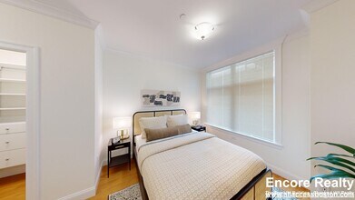 201 Sherman Rd, Unit 317 in Brookline, MA - Building Photo - Building Photo