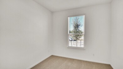 237 Sand Lily Ln in Georgetown, TX - Building Photo - Building Photo