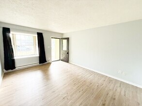 3020 Pawnee Ct in Indianapolis, IN - Building Photo - Building Photo