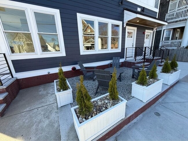 2 Beach Rd in Revere, MA - Building Photo - Building Photo