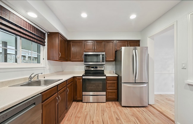 6736 S Poplar Ct in Centennial, CO - Building Photo - Building Photo