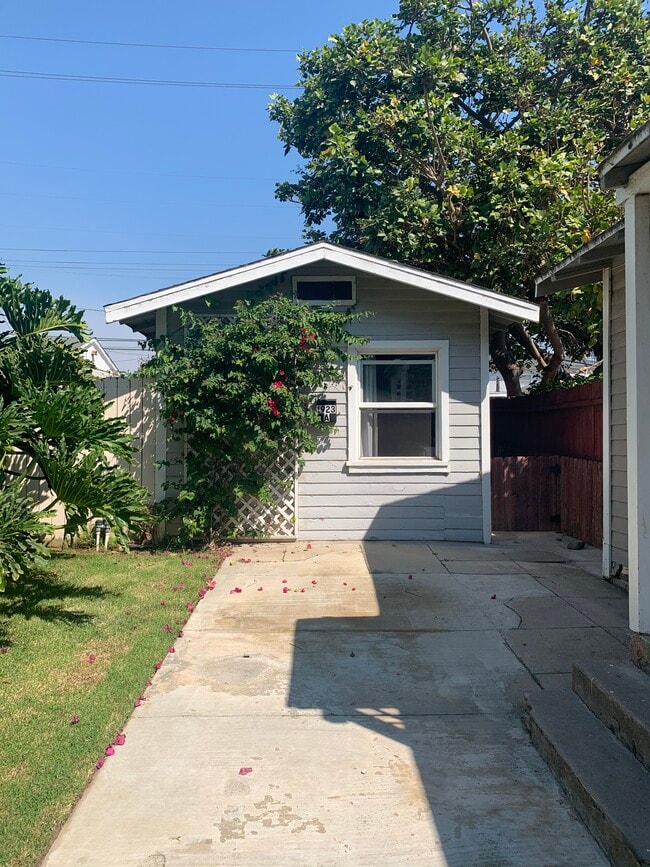 property at 1923 19th St