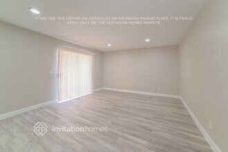 2925 N 86th Dr in Phoenix, AZ - Foto de edificio - Building Photo