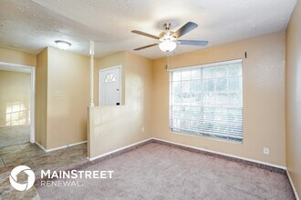 4302 Stonehenge Trail in Houston, TX - Foto de edificio - Building Photo