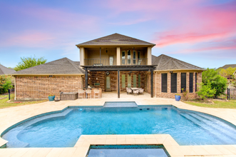 6002 Mustang Trail Lane in Fulshear, TX - Building Photo - Building Photo