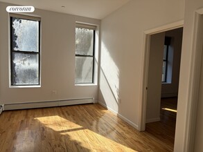 190 Meserole St in Brooklyn, NY - Building Photo - Building Photo