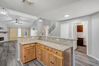 19310 Wading River Dr in Tomball, TX - Building Photo - Building Photo