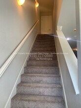 2757 W Kilimanjaro Way in Rogers, AR - Building Photo - Building Photo