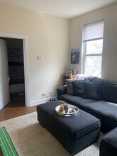 1738 W Huron St in Chicago, IL - Foto de edificio - Building Photo