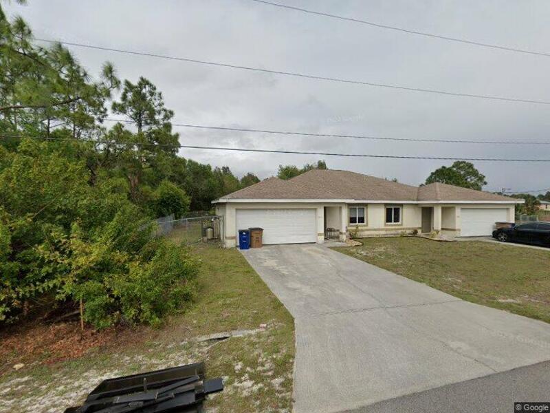 2410 Churchill Ave N in Lehigh Acres, FL - Building Photo