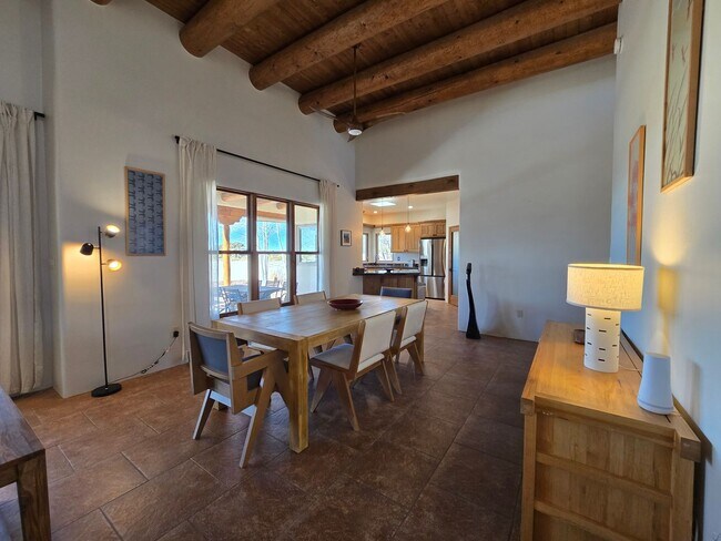38 Encantado Loop in Santa Fe, NM - Foto de edificio - Building Photo