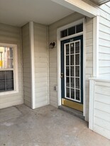 1005 Weybridge Ct in Charlottesville, VA - Building Photo