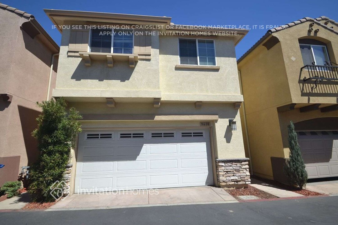 9610 Cherry Hill St in Los Angeles, CA - Building Photo