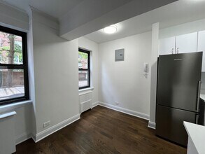 20 Beekman Pl, Unit 9E in New York, NY - Foto de edificio - Building Photo