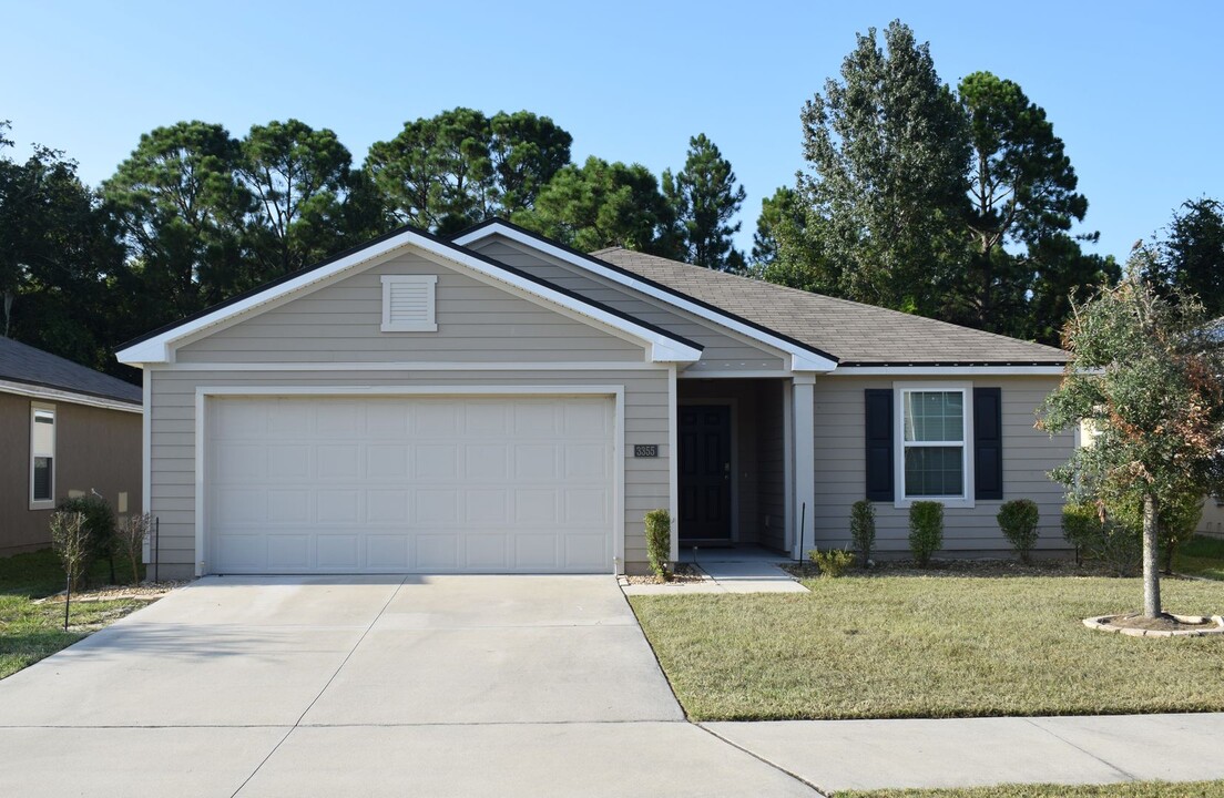 3355 Blue Catfish Dr in Jacksonville, FL - Building Photo
