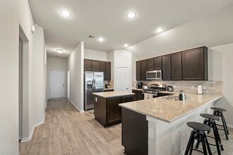 11714 Glossy Oak Ln in Houston, TX - Building Photo - Building Photo