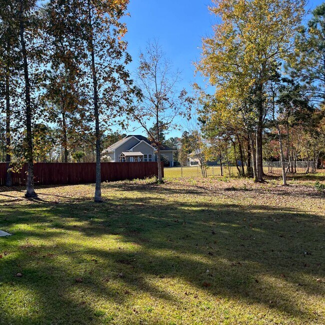 107 Navy Blue Dr in Jacksonville, NC - Building Photo - Building Photo