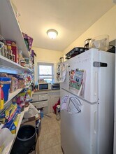 300 Boston Ave, Unit 2 in Medford, MA - Foto de edificio - Building Photo