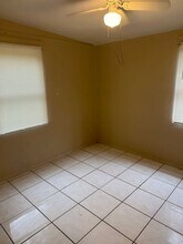 10513 Gailwood Cir E in Jacksonville, FL - Building Photo - Building Photo