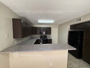 4545 N 67th Ave in Phoenix, AZ - Building Photo - Building Photo