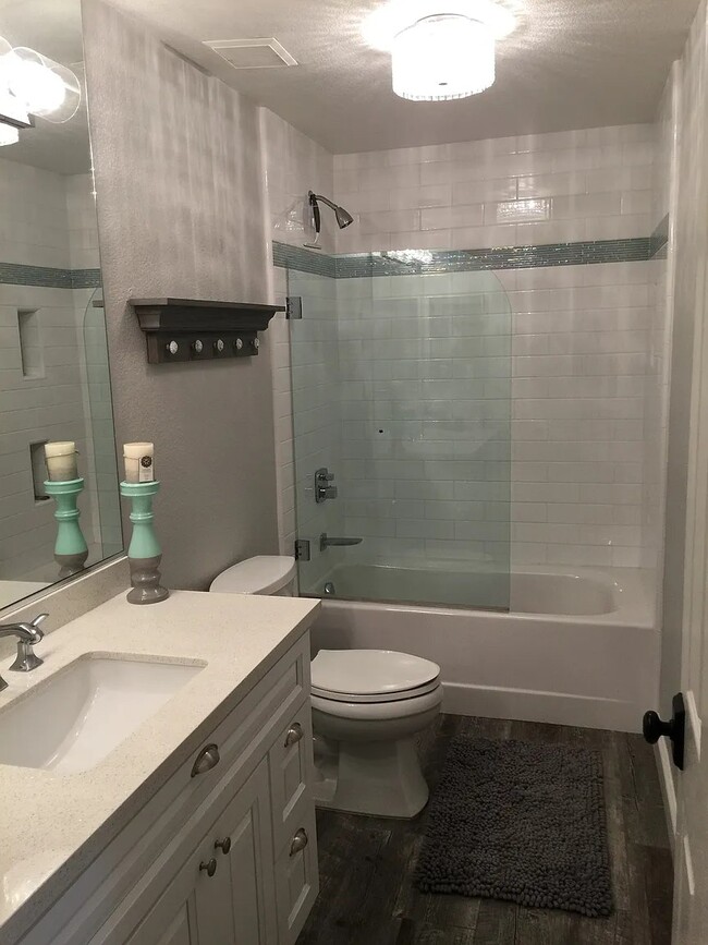 190 San Tropez Dr in Hollister, CA - Building Photo - Building Photo