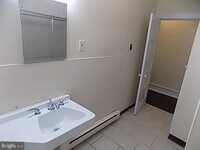 5231 MORRIS St photo'